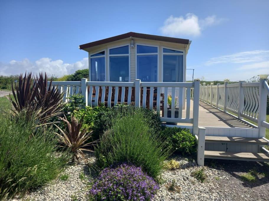 Bay View - Fantastic Views Of Whitsand Bay Torpoint Dış mekan fotoğraf
